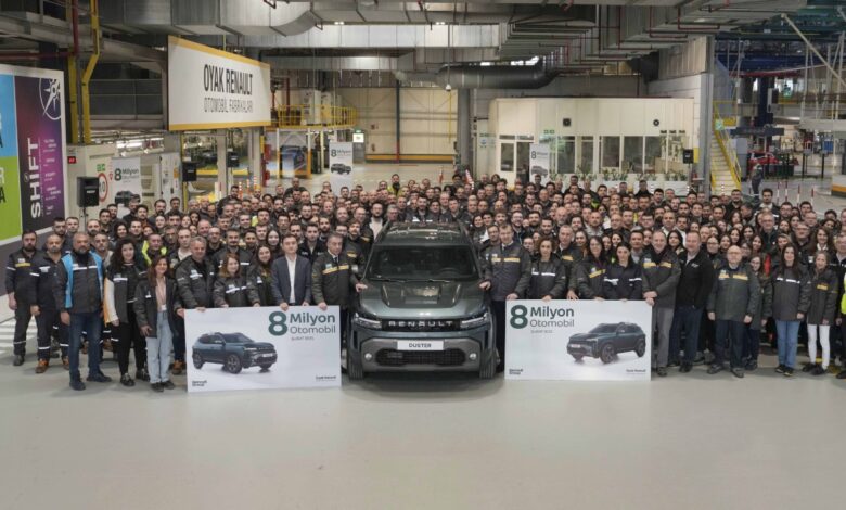 Oyak Renault 8 Milyonuncu Aracını Üretti!