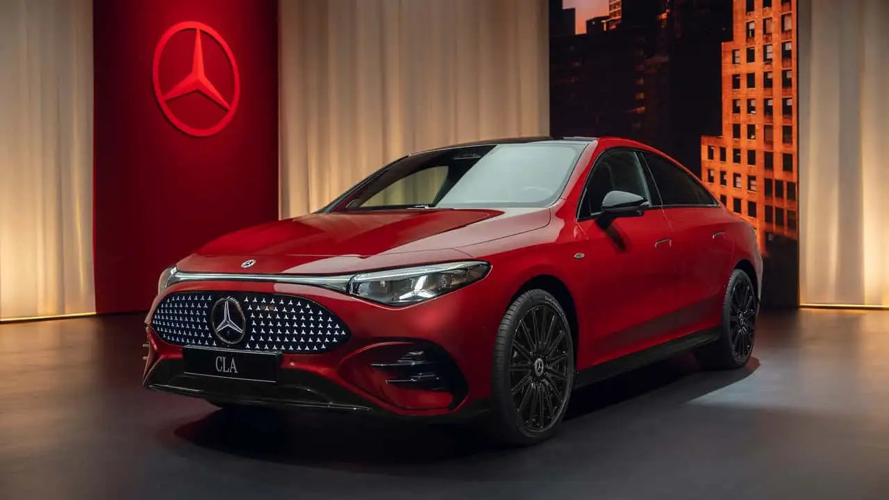 Yeni Mercedes-Benz CLA: Yenilikçi Tasarım ve Üstün Teknoloji