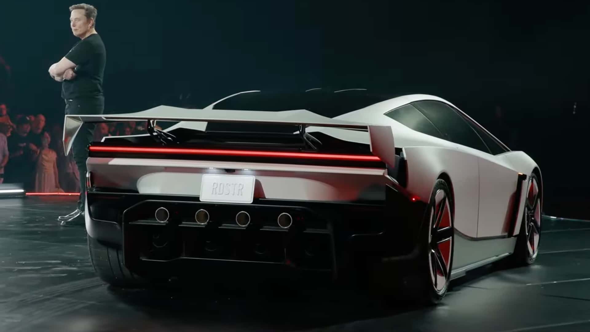 Tesla Roadster Tanıtıldı: Uçuş Gösterisi, Performansı ve Üretim Tarihi
